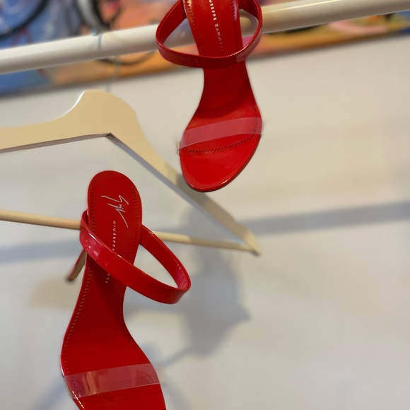 Giuseppe Zanotti Red Patent Leather Clear PVC Slides/Heels - Picture 4 of 5